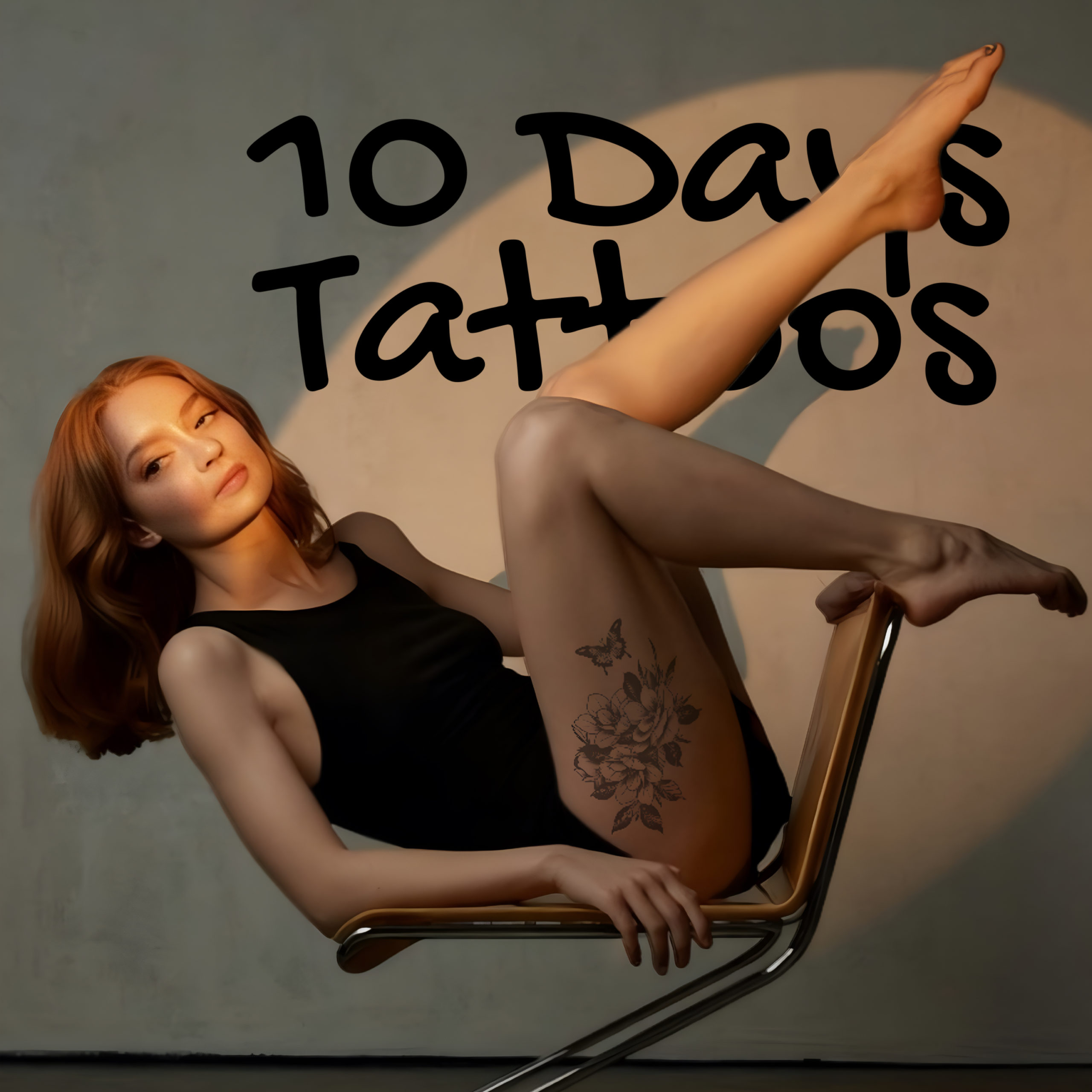 Jeune femme sexy avec tatouage Rose Éternelle sur la fesse