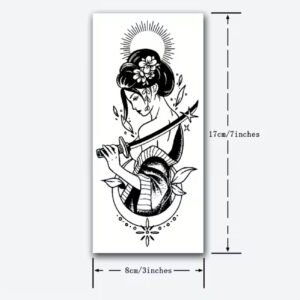 Detail du tatouage Geisha Warrior: Le sujet principal est une femme en tenue traditionnelle, co